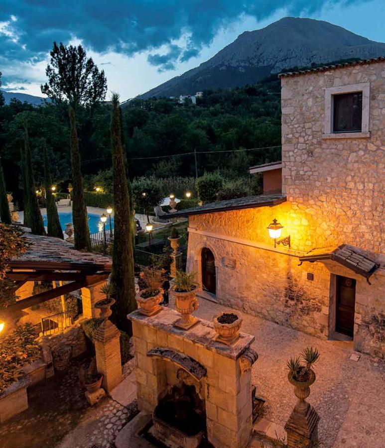 Hotel Guerrinuccio Celano Exterior photo